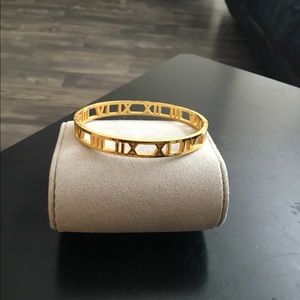 Fashion bracelet size small